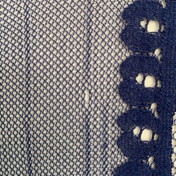 Blue Lace Tank Top Blouse - Picture 7 of 8